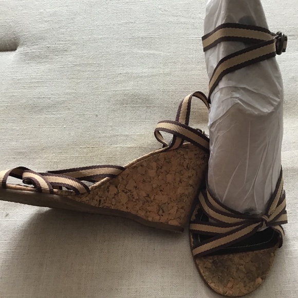 Wedge cork heeled sandal - Picture 2 of 3